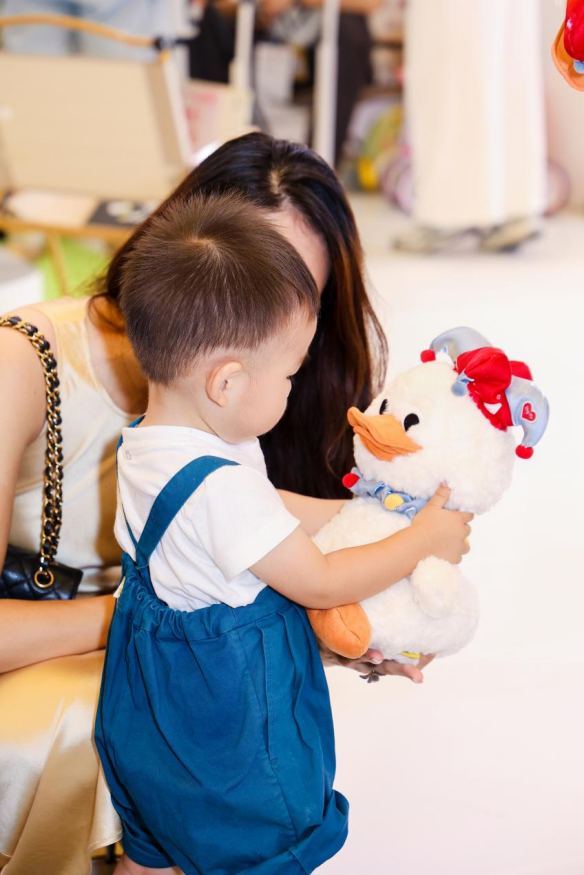 六部门发文！婴童产品“智能化”提速，Babycare等品牌已提前布局